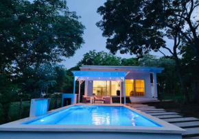 Baquis Island Bungalow
